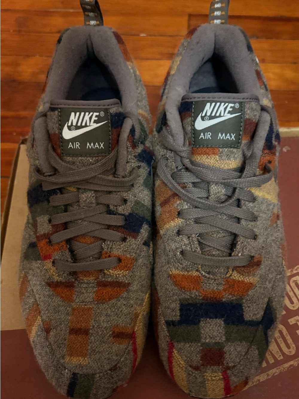 ★ Nike Air Max 90 Pendleton iD — Multicolor Wool — ★ NWOT ★ - Picture 4 of 6